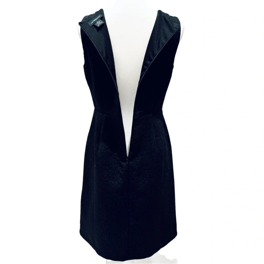 Liz Claiborne Black Floral Jacquard Fit & Flare Sleeveless Dress (2) - Picture 12 of 15